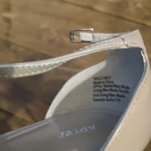 Apt.9 Beige strappy heels